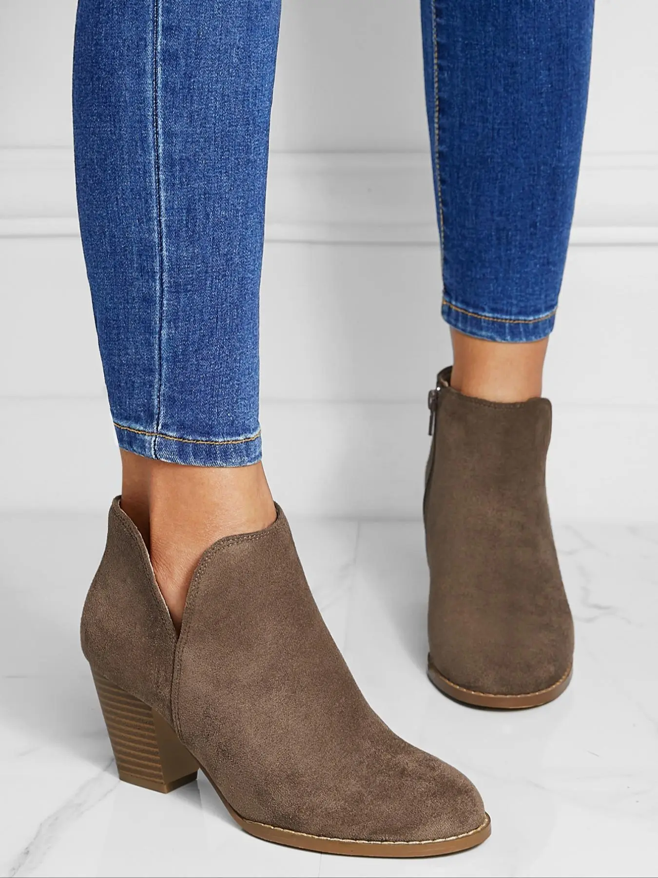 Women's Fashionable Solid Color Side Zipper Ankle Boots, Elegant Round Toe Chunky Heel Boots for Daily Wear, Female All-match Trend High Heel Shoes fo