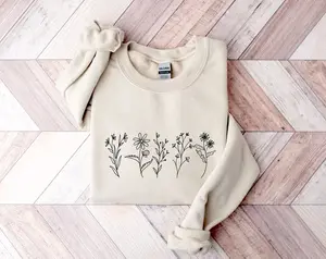 Wildflowers Sweatshirt, Flower Crewneck Sweatshirt, Floral Sweatshirt For Women, Flower Lover Sweatshirt, Flowers Hoodie, Women Gift