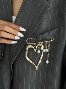 Elegant Heart Pearl Fringe Brooch Clip, Women's Dress Commuter Accessory, Unique Gift Idea, Fashion Jewelry