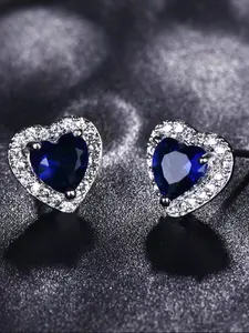 Luxurious and charming sapphire blue ocean heart silver ladies' stud earrings Versatile jewellery designed especially for women Party accessories