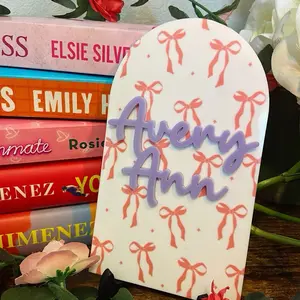 Pink Bow Themed Bookshelf Sign - Customizable
