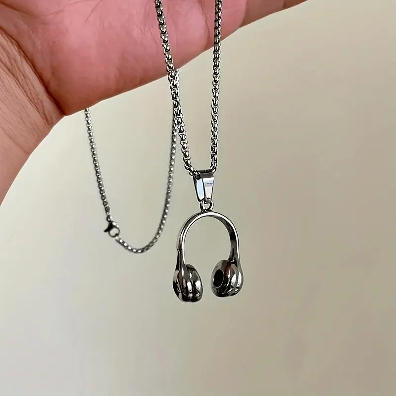 Minimalist Fashion Titanium Steel Music Headphone Pendant Unisex Collarbone Chain, Clavicular Chain Jewelry Necklace, Ideal Holiday Gift for Friends, Chain Jewelry Necklaces