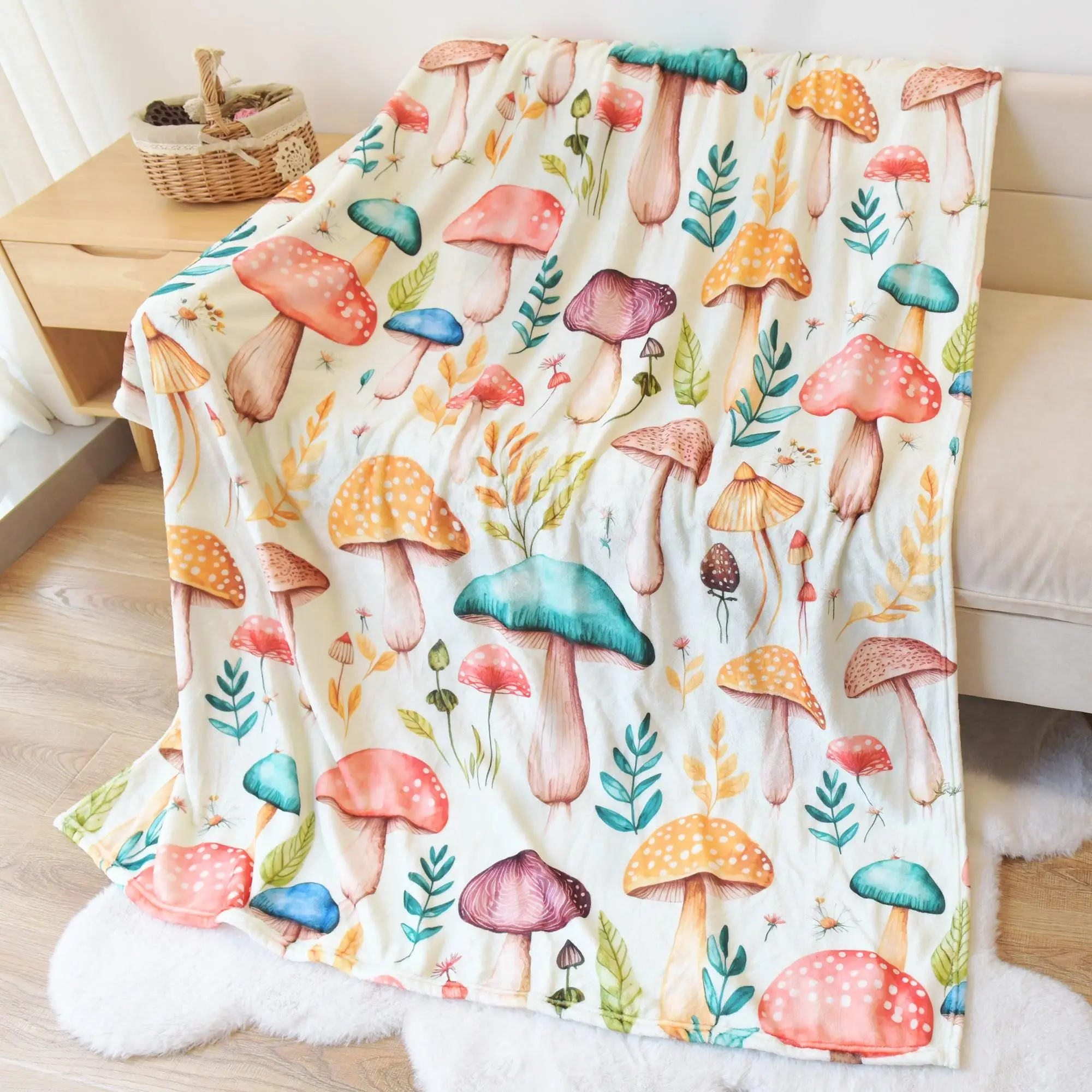 Mushroom Printed Throw Blanket, 1 Count Soft Warm Bed Blanket, All Season Blanket, Breathable Comfortable Blanket, Comfy Bedding for Christmas Decor,