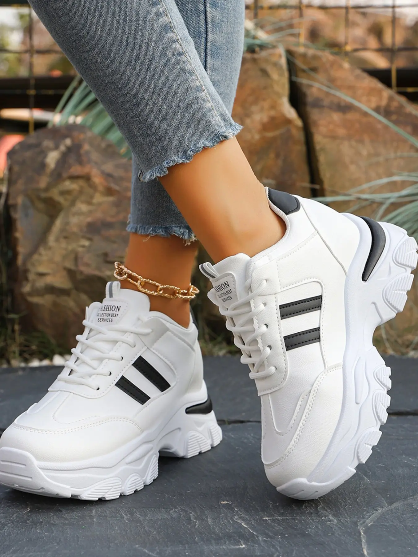 Comfortable Fashion Heeled Women's Casual Sports Trendy Walking Shoes, Everyday Shoes, Stylish and Comfortable, Trending Shoes, Perfect for Daily Wear and Outdoor Activities