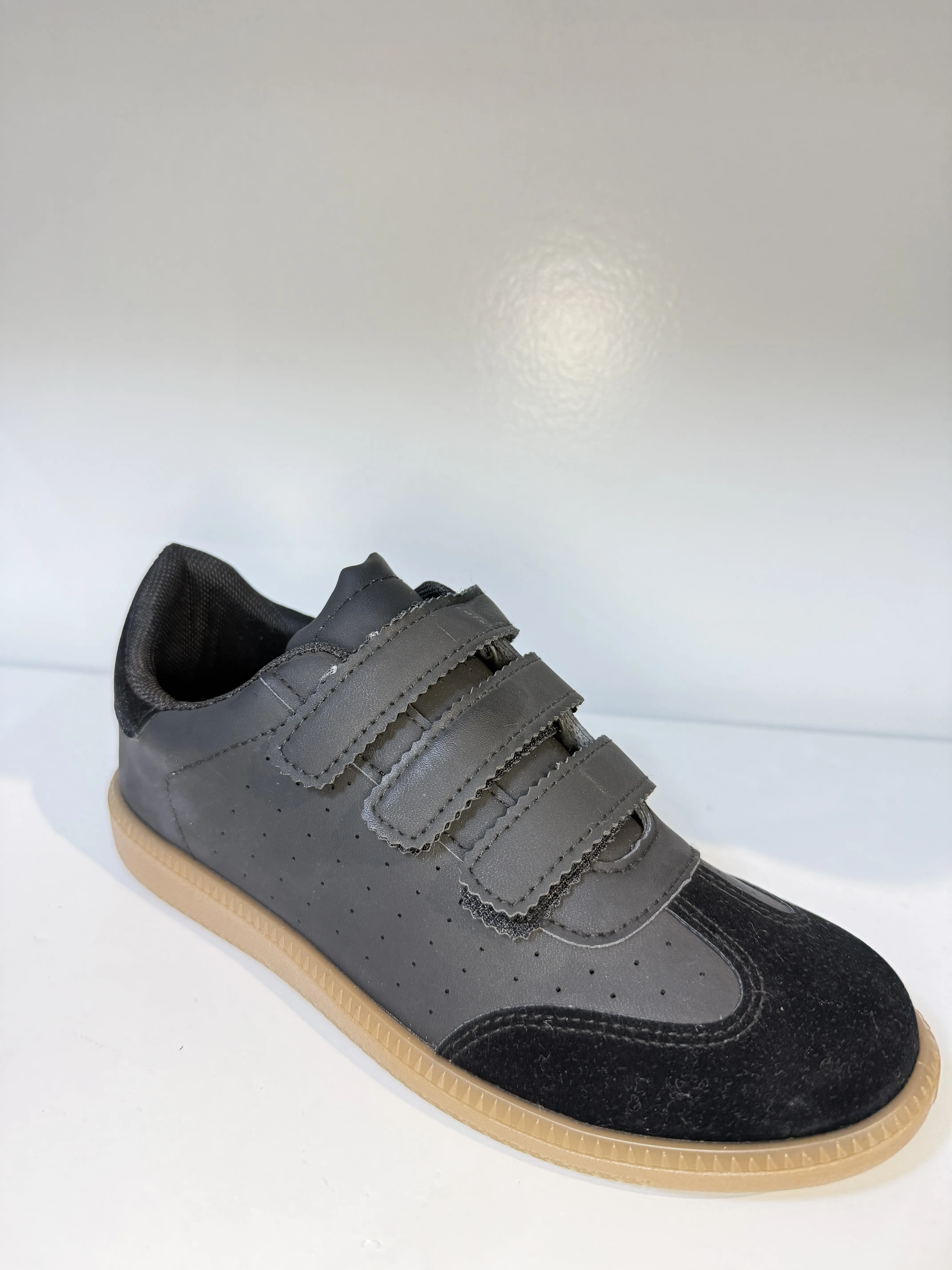 Stylish & Comfortable Women's Fashion Sneakers Lightweight