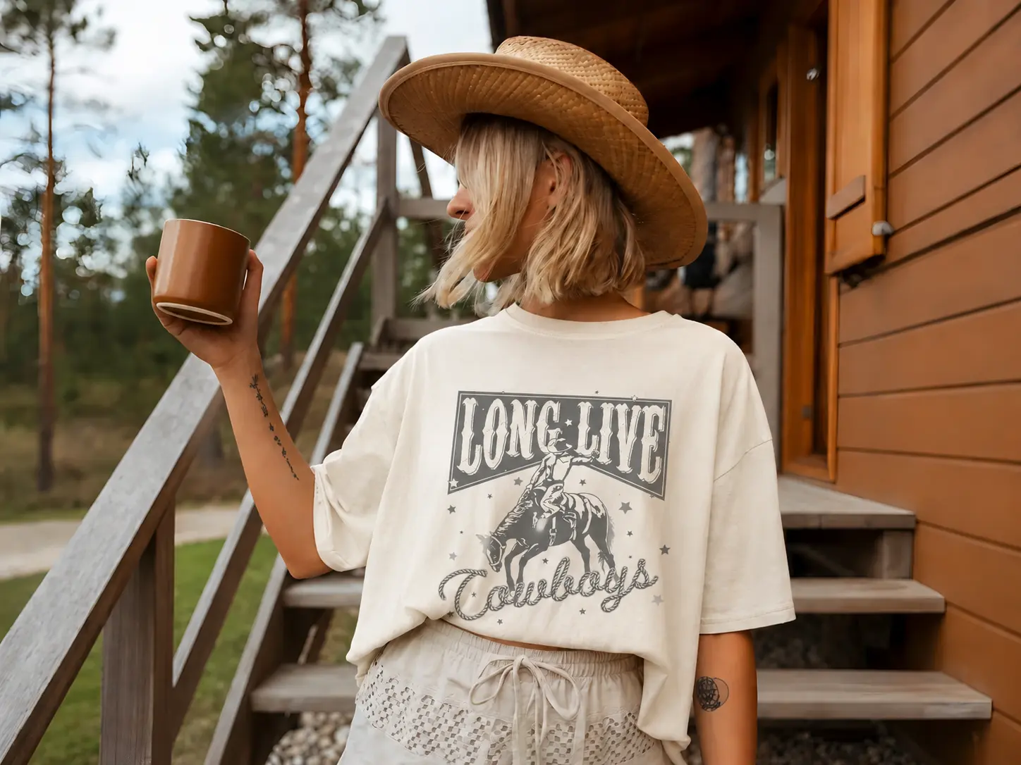 Women's Vintage 'Long Live Cowboys' Western Graphic Tee, Soft Garment-Dyed Tshirt with Relaxed Fit for Everyday Casual Wear