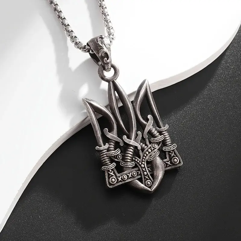 Punk Retro Aggressiveness Personality Sea King Trident Pendant Necklace for Men Women Hip-hop Fashion Collar Chain Jewelry Gifts