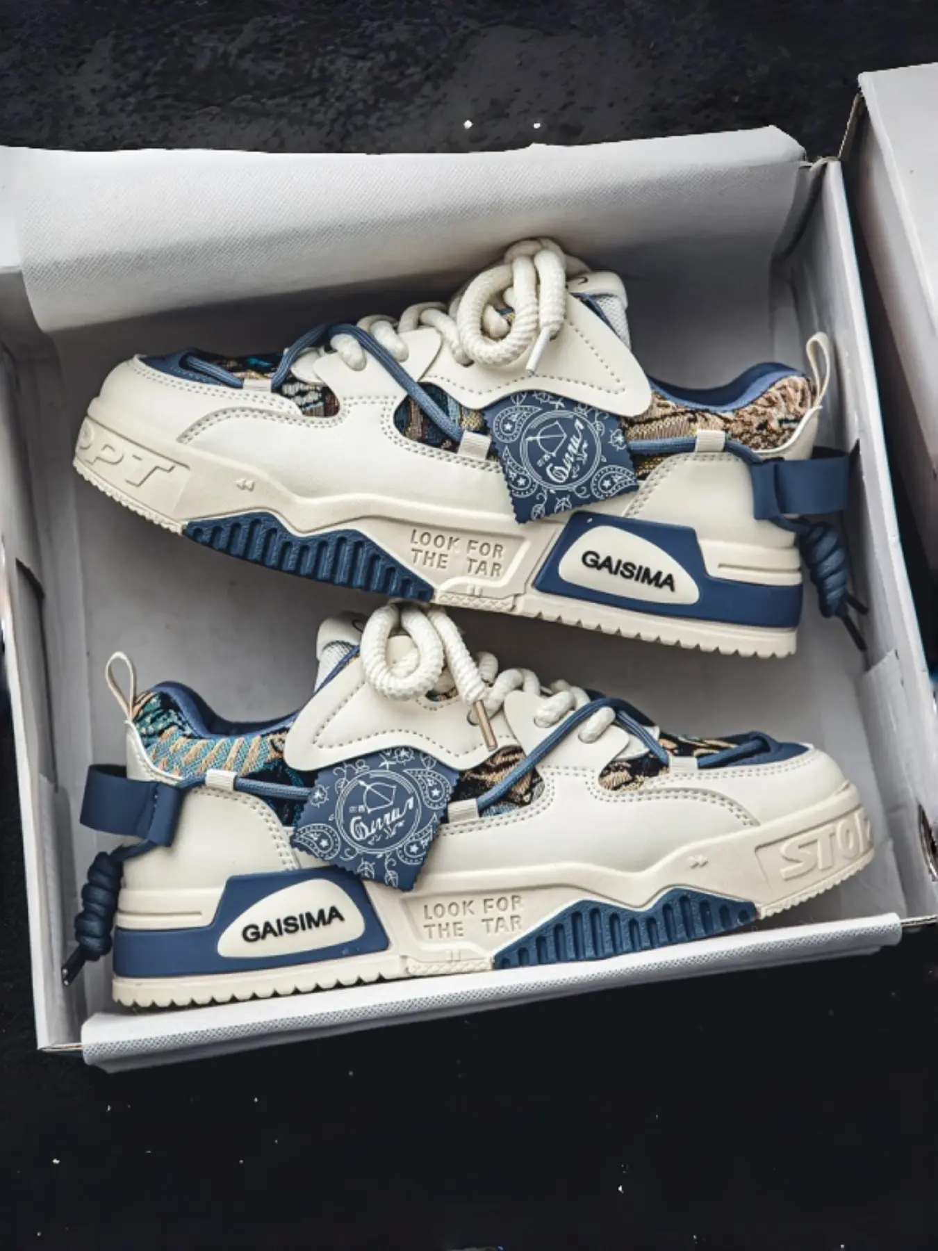 Men's Trendy Low-Top Skate Shoes, All-Season Thick Sole Casual Sports Sneakers, Student Campus Height-Increasing Running Shoes, Thick Soled Sneakers, PU Leather Sneakers, Street Low Sneakers, Casual Wear Sneaker, Street Style Shoes, All Seasons Sneakers