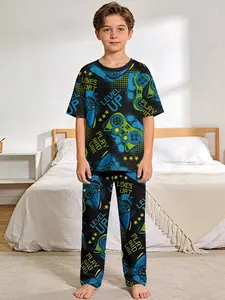 Colorful Handle Video Game 2-Piece Set: Boys' Digital Printed Short-Sleeve Pajamas, Sleepwear Pajamas, with Long Pajama Pants, Flame-Retardant Fabric, comfortable and soft, suitable for sleeping and home leisure, Made of 100% polyester