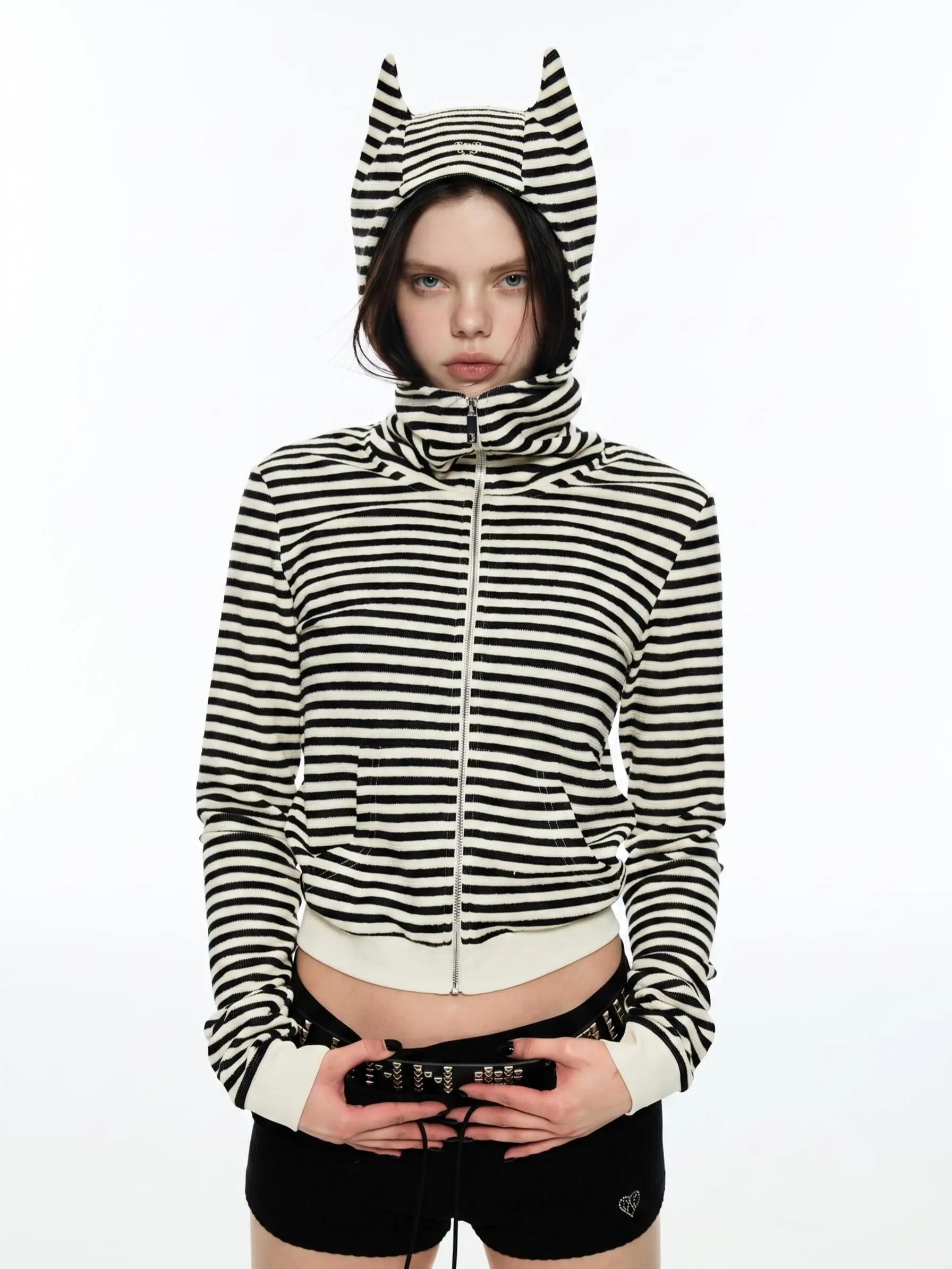 Women's Striped Cat Ear Hoodie Cropped Zip Up – Y2K Streetwear Knit Jacket, Black & White,summerwins