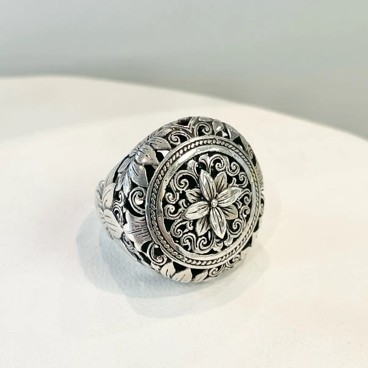 Sterling Silver 925 Floral Ring - TikTok Shop