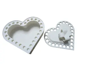 Annoying Heart Box Prank Gift Fun Unique Prank Gift for Friends Family Ideal for Birthday Anniversary Easy to Use Suitable for All Ages