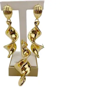 Costume Jewelry & Accessories