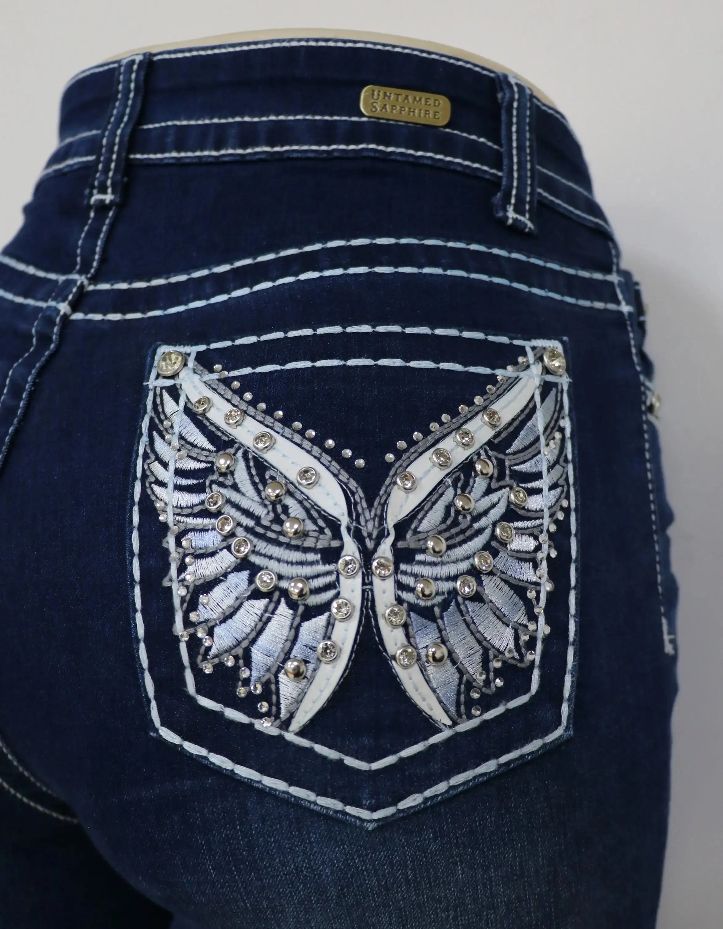 USC-F056 Sexy White Bella Levanta Cola Jeans cool trendy comfortable jean