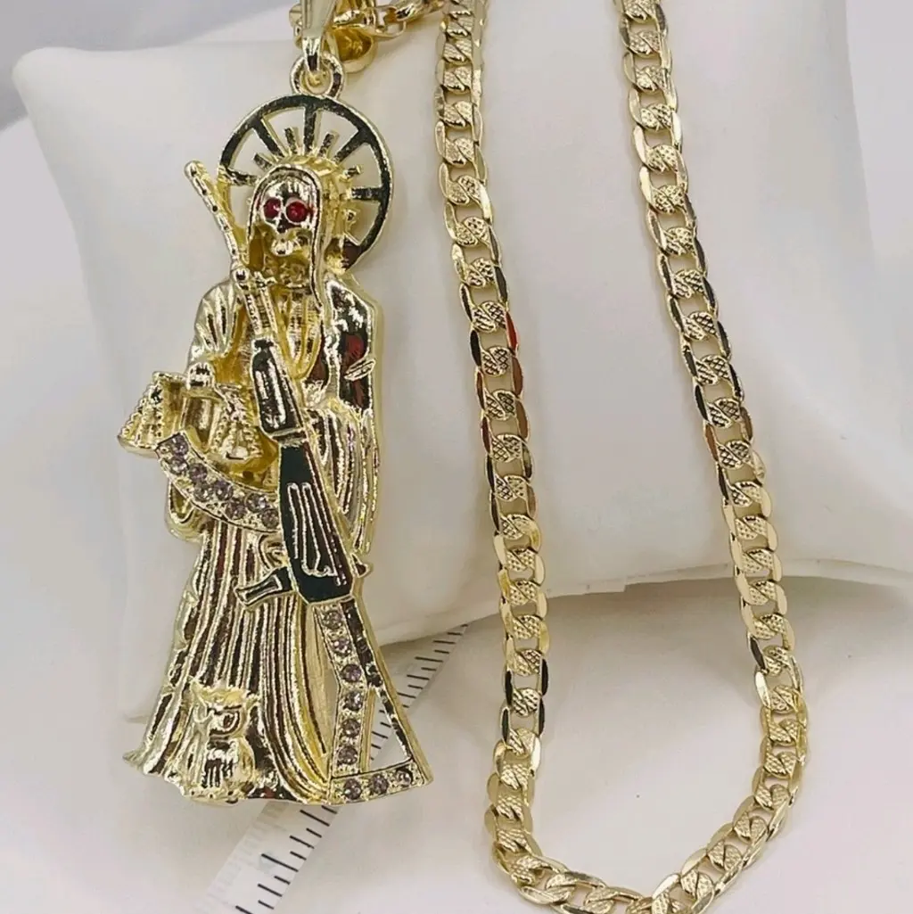 LA SANTA MUERTE Gold-plated cuban chain LA SANTA MUERTE Gold-plated cuban chain