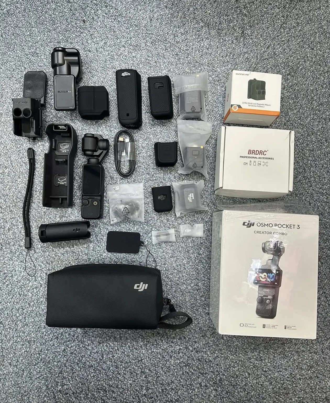 DJI OSMO POCKET 3 CREATOR COMBO BRAND NEW WITH ALL ACCESSORIES