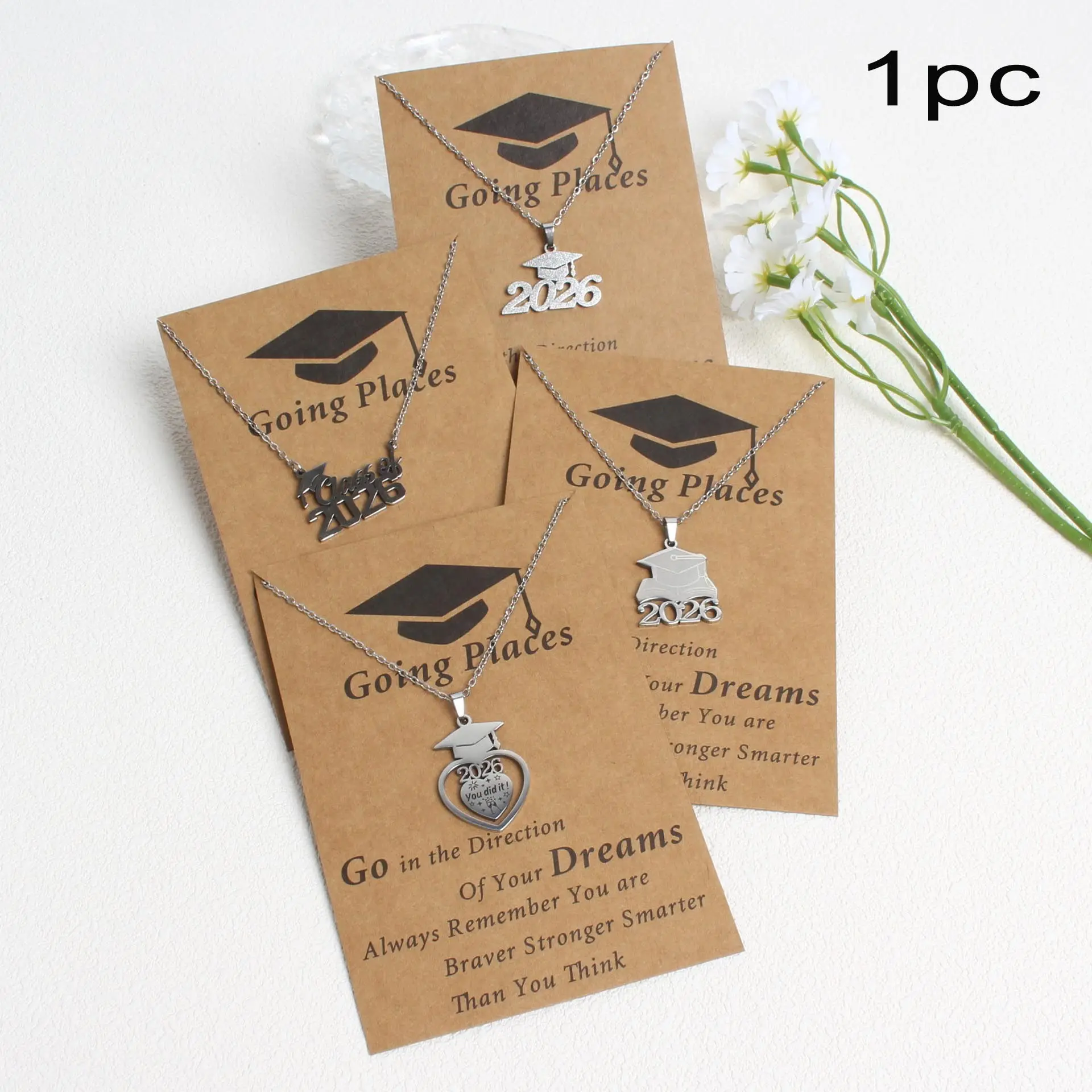 1pc 2026 Graduation Cap Pendant Necklace With Inspirational Card Minimalist Ins Style Stainless Steel Jewelry For Graduates Students Graduation Season/Commencement/Grad Party Keepsake Gift