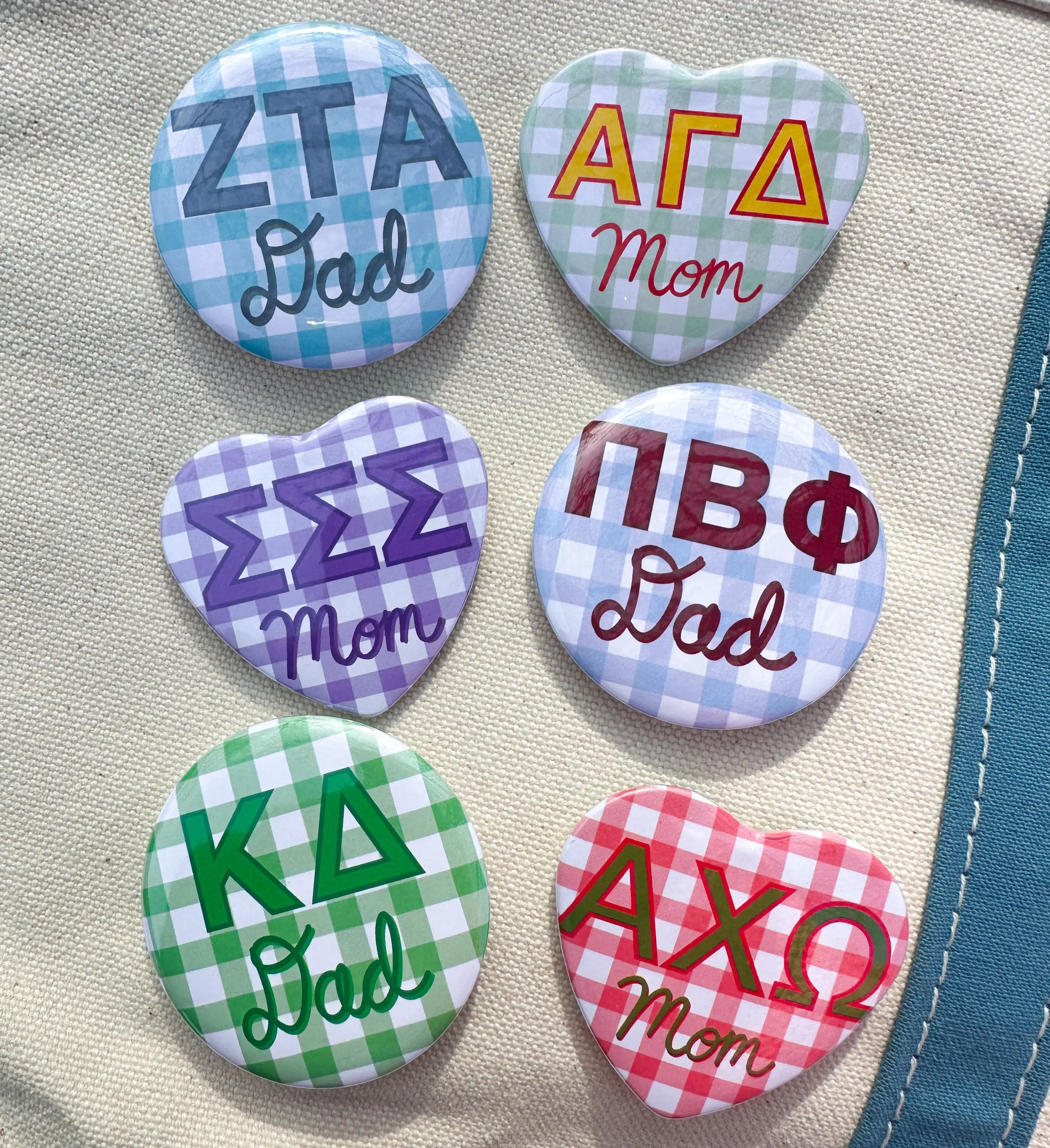 Parent Sorority Buttons - Heart Shaped (Mom) and Round Shaped (Dad)