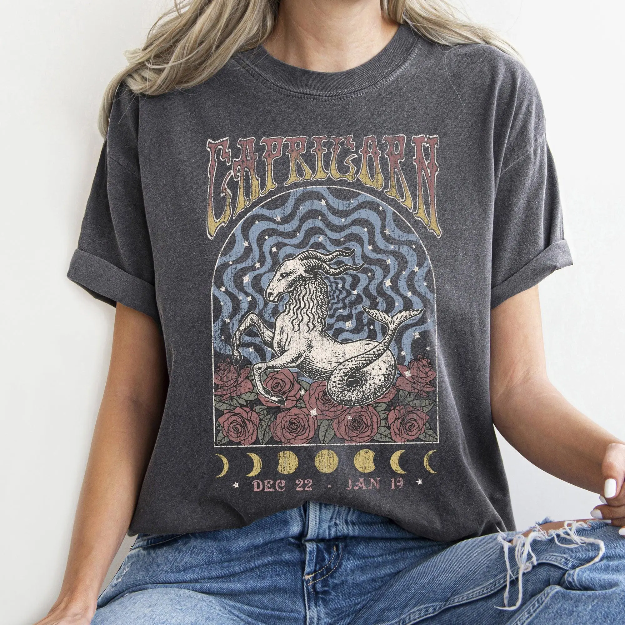 Capricorn Zodiac Horoscope Astrology Retro Vintage Distressed Graphic Comfort Colors Tee