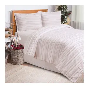 C&F Home Dotted Seersucker Full/Queen Quilt Set