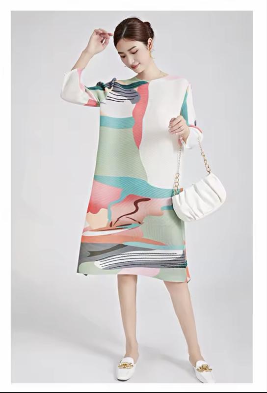 Abstract Art Dress - Multicolor Striped Design, Round Neck, 3/4 Sleeves, Casual Style, Perfect for Summer