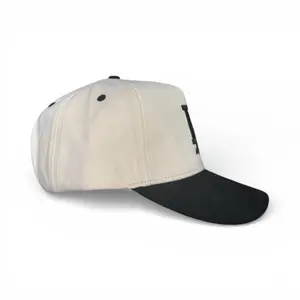 Gorra San Judas Tadeo en Gamuza - Ajustable y Bordado - San Judas Tadeo Suede Cap