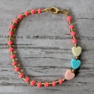 Pink and gold seed bead bracelet with pastel hearts seed bead jewelry seed bead bracelet