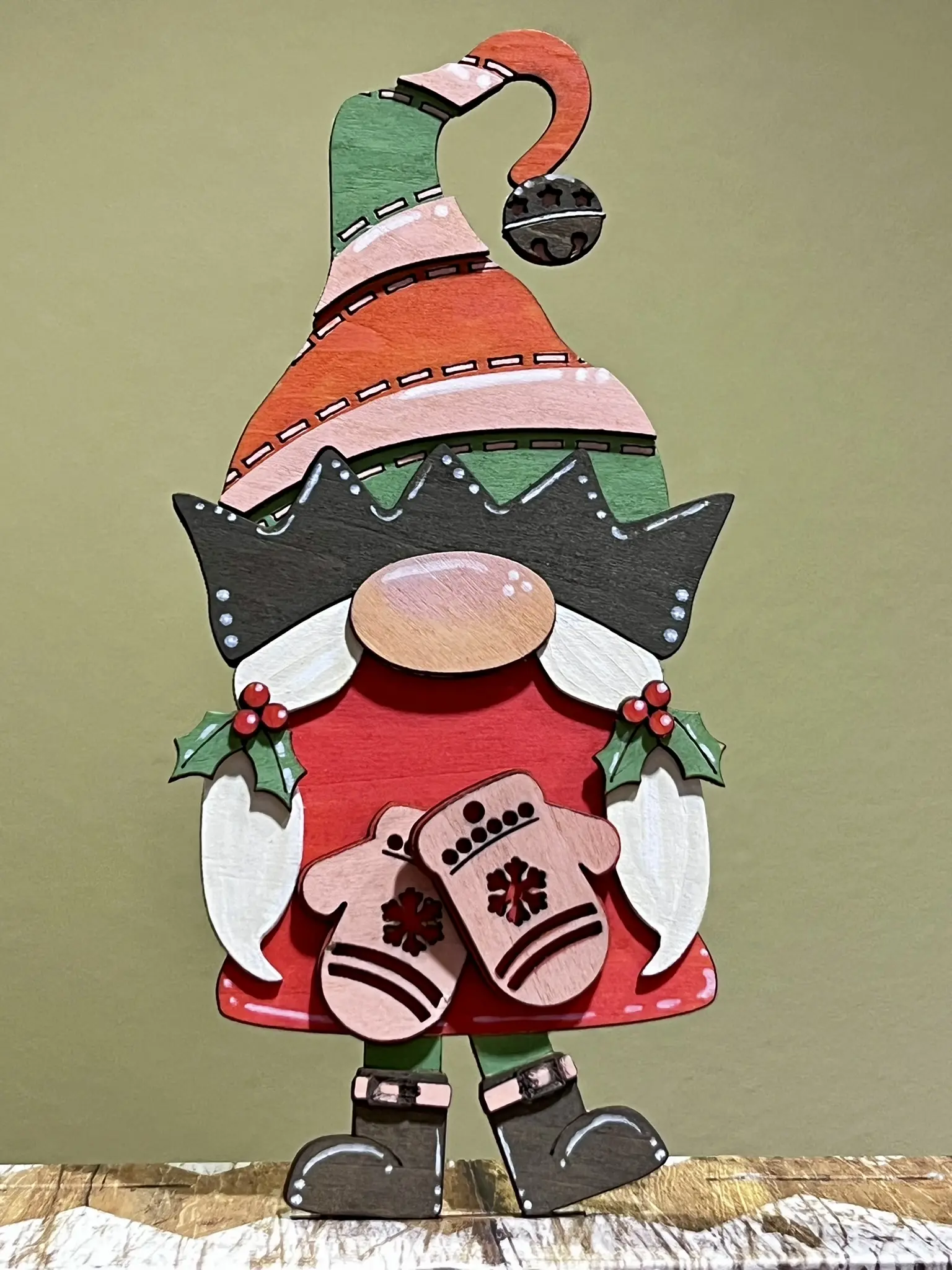Christmas Gnomes (set of 8) unpainted wood craft kit