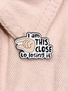 Fashion Brooch, Cute Funny Hand Gesture Design Brooch, Enamel Pin Suitable for Backpacks, Jeans, Scarves, Hats Decoration, Fashion Accessories for Women & Men, Summer Charms Accessories