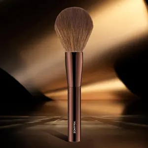 Professional Makeup Brush, Fluffy Soft Bristles Blush Brush, Makeup Tool for Women & Girls, Makeup Accessories