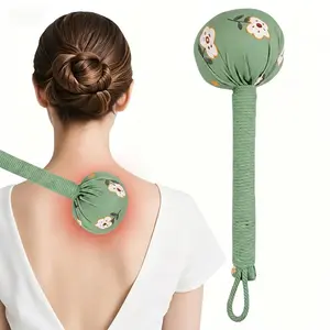 Manual massage hammer, mugwort massage hammer, handheld body striking tool, used for relaxing muscles in the back, neck, shoulders and legs. It is the best gift for parents.