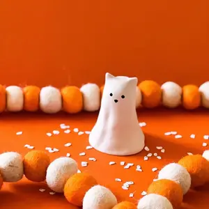 Kitty ghost figure Sculpture Kitty ghost figure Sculpture