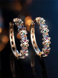 1 Pair  Women' Bohemian Elegant Butterfly Earrings - Hollow Inlaid Synthetic Zirconia Dangle Jewelry Suitable for Weddings, Parties & Daily Wear - Comfortable Weight, Year-Round Wearable Stylish Butterfly Zirconia Butterflies