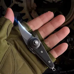 Portable Folding Knife Keychain, Sharp Self-Defense Tool, Multi-Use Pocket Knife, Convenient for Unboxing, Elegant Design, Rotatable Blade