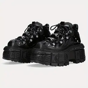 Men's Retro Chunky Platform Shoes - Thick-Soled Height Increase, Upper & Rubber Sole, Lace-Up Low-Top Design for Streetwear, Hiking & Casual Outfits (Black), Outdoor Footwear, Bold Graphic Design, Durable Footwear