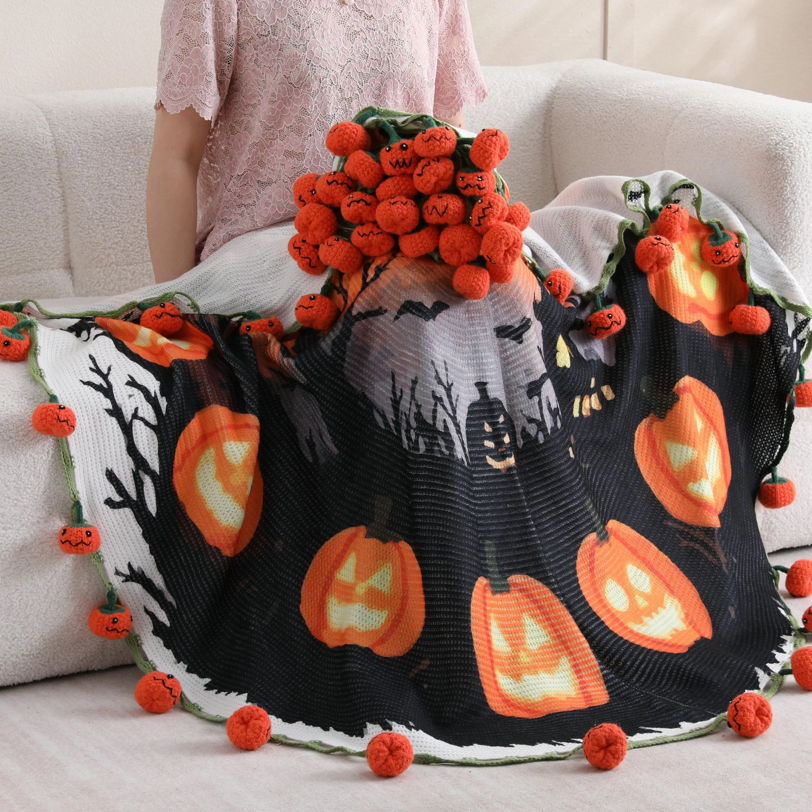 【HALLOWEEN】DOWNCOOL Handmade Crochet Pumpkin Bouquet Blanket, Spooky-Cute Jack-o'-Lantern Design, Convertible Halloween Decorations for Table/Bed/Sofa, Fall Home Soft Furnishing Throw #falldealsforyou,#tiktokshophalloween