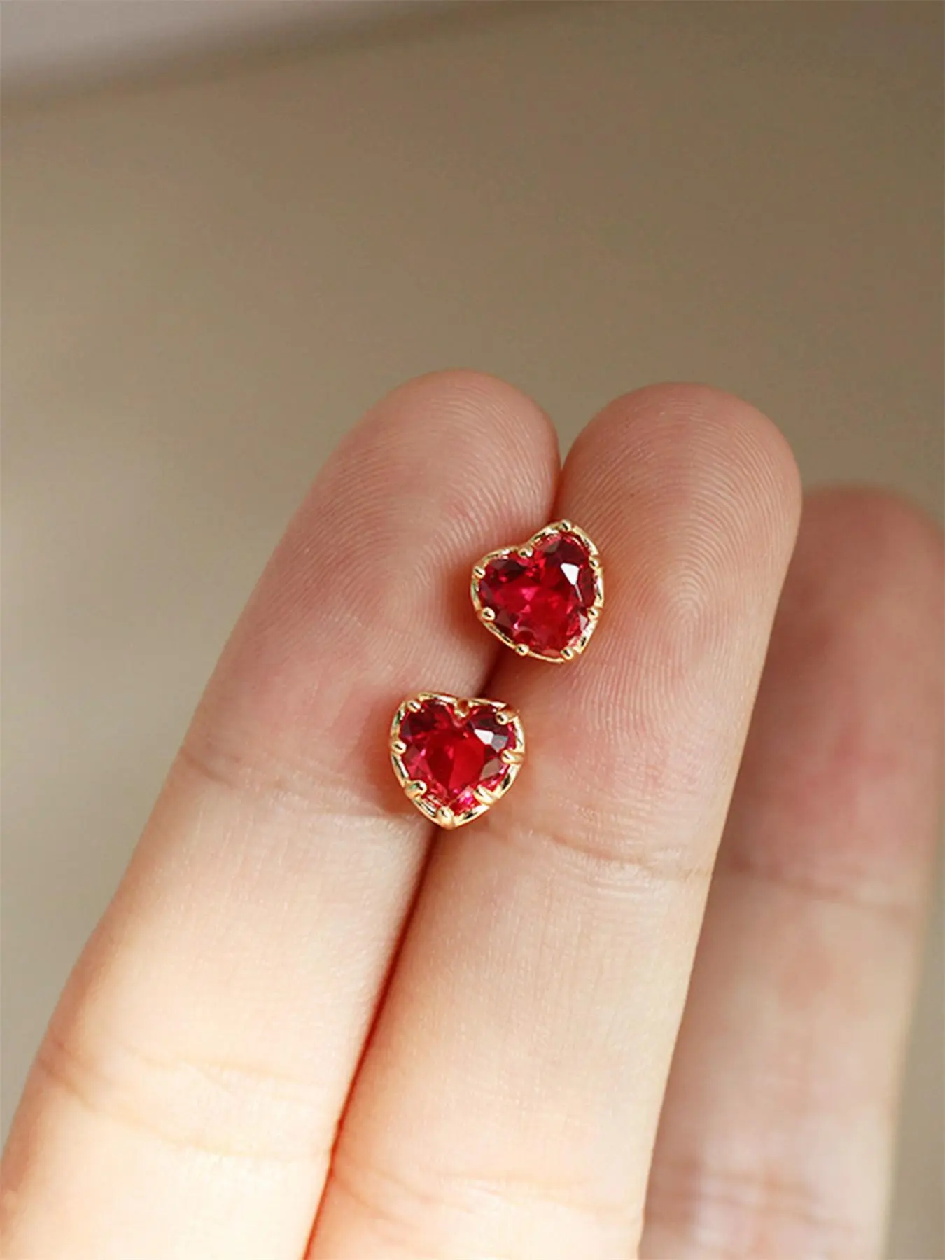 Heart Shaped Artificial Zirconia Decor Stud Earrings, Dainty Heart Zirconia, Elegant Jewelry for Women for Party, Daily Clothing Decor, Trendy All-match & Exquisite Jewelry for Birthday Gift