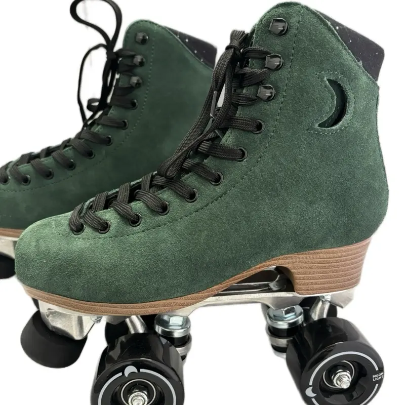 Moonlight Roller - Quad Roller Skates - TikTok Shop display picture 1