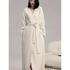 Women’s double-sided fleece robe | Thickened long plush parent clothing | Autumn and winter warm flannel pajamas | Soft, comfortable, and durable for indoor and outdoor use