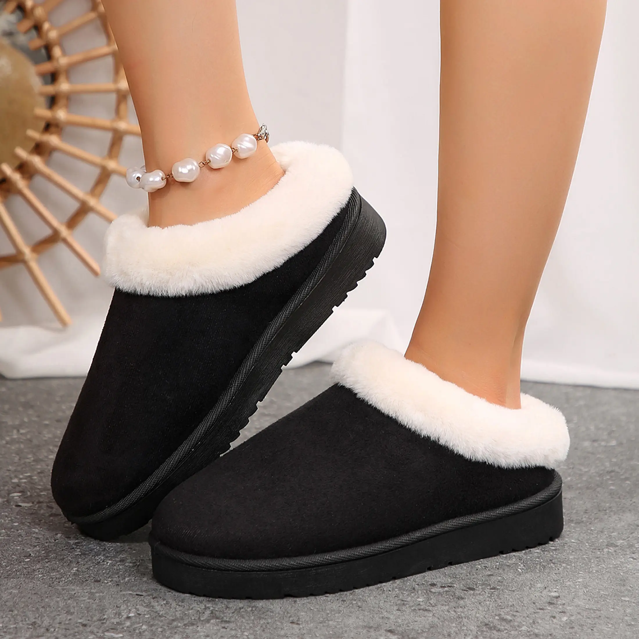 Winter Women's Thick Flat Slippers Suede Shoes Cozy Warm Snow Shoes with Thick Soles and Casual Short Boots