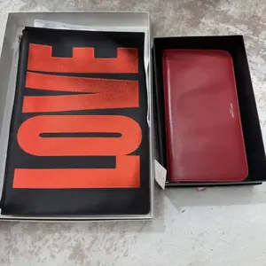 Pre-owned GIVENCHY Black Calfskin Clutch