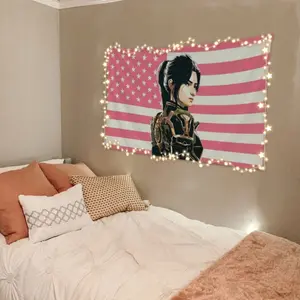 1 piece of Caitlin Akain anime wall hanging canvas - pink American flag design with Caitlin illustration, 36 x 60 100D polyester fabric, single-sided printing and eyelets for easy hanging, suitable for indoor/outdoor decoration, anime room decoration