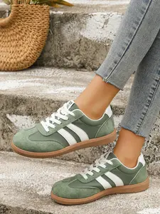 Women's Striped Retro Suede Casual Shoes, Lightweight Anti-Slip Rubber Sole, Spring New Design, Comfortable Walking Shoe