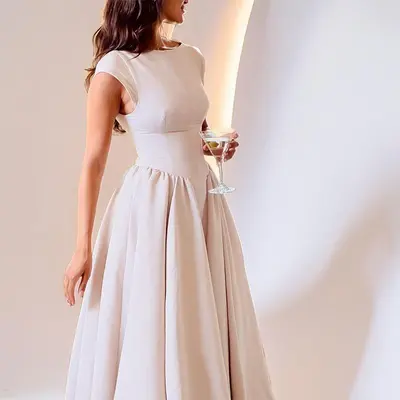 slimming wedding guest dresses Ever-Pretty Stretch Bodice Spaghetti Strap Evening Dress for Black Tie & Formal Events Occasion Dress Buy elegant cape sleeves slim tea length wedding guest dress at wholesale price online. Women's Satin One Shoulder Wedding