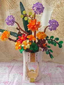 Elegant Floral Building Block Vase Set with Warm Light Design, DIY Flower Arrangement Decor for Bedroom, Desk & Shelf Display, Creative Gift for Women