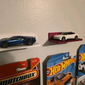 Hot Wheels Display Shelf for Toy Cars - Wall-Mounted Storage Solution for Matchbox and Hot Wheels Collections