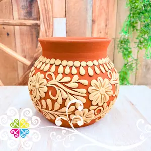 Small Margarita Flower Decorated Clay Ollita - Barro Bordado Oaxaca