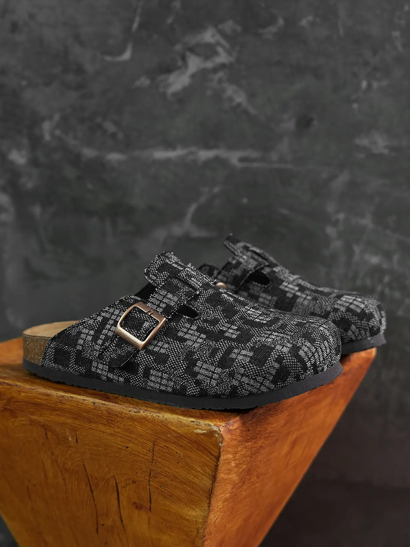 Unisex Soft Cork Slippers, Casual Style, Comfortable Fit, Daily Wear, Fashion Plaid Denim Mesh Design, Durable All-Season Shoes, Stylish, Textured Design Clogs