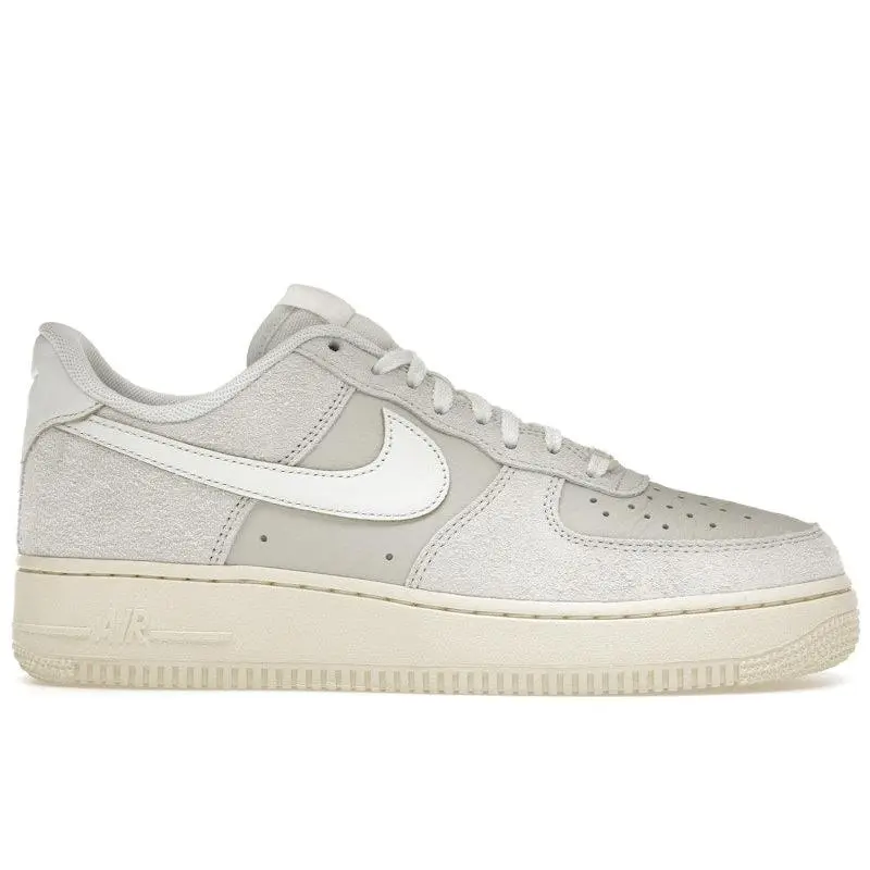 Nike Men's Air Force 1 Low '07 Phantom Summit White Light Bone, from StockX