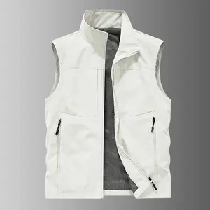 Men's Vest for Spring and Autumn, Outdoor Casual Multi-Pocket Sleeveless Jacket, Men's Summer Outdoor Backpack, Comfortable and Breathable with Zipper Pockets, Suitable for Fishing and Hiking